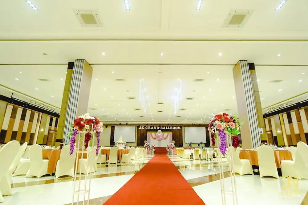 BK Place Hotel