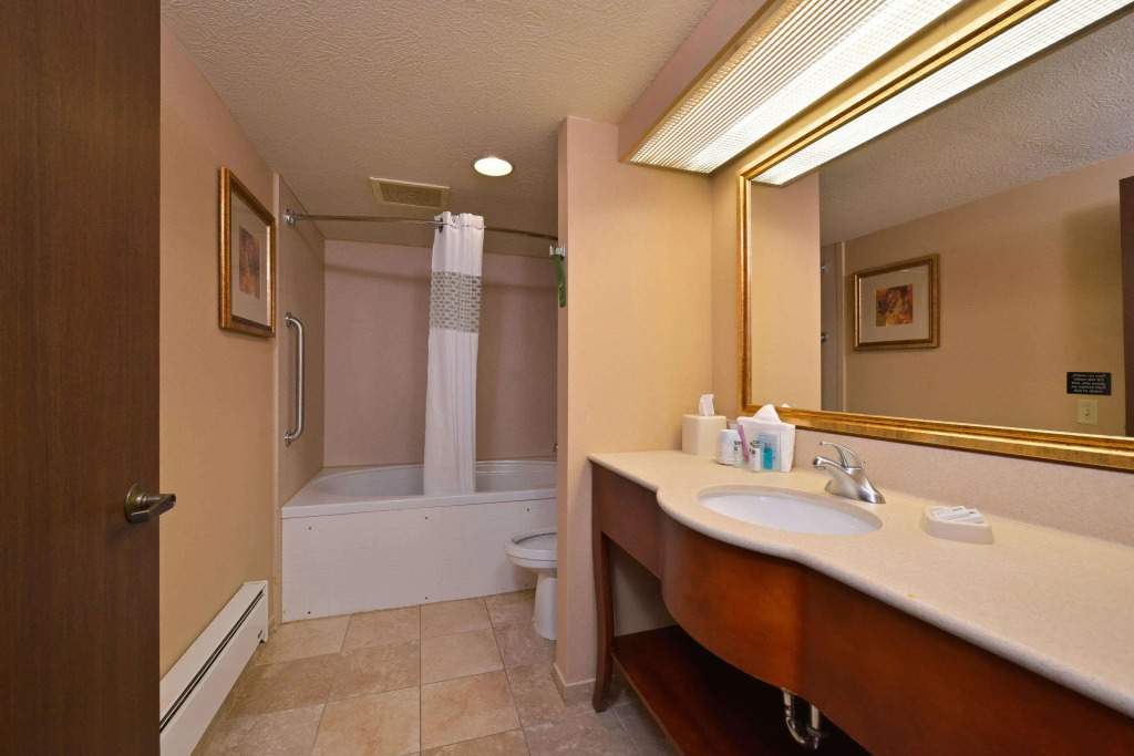 McKnight Hotel