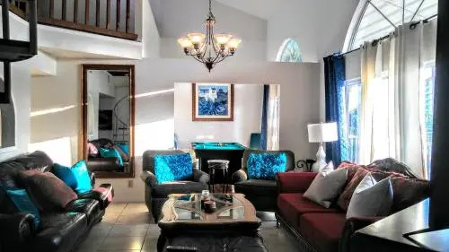 3000 Sq Ft Beach And Bay Condo