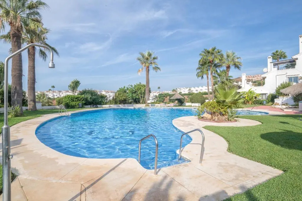 Beautiful Flat sea view 4person