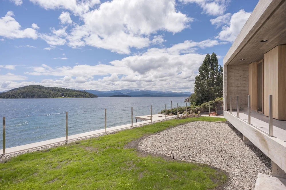 Wa One Lake Homes