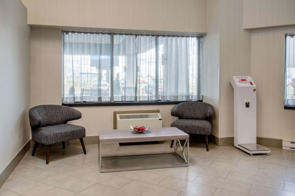 Comfort Inn Aeroport