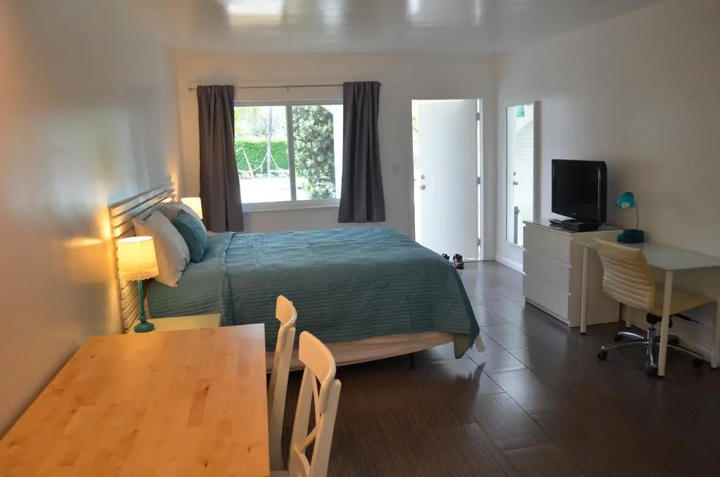Nobleton Hotel