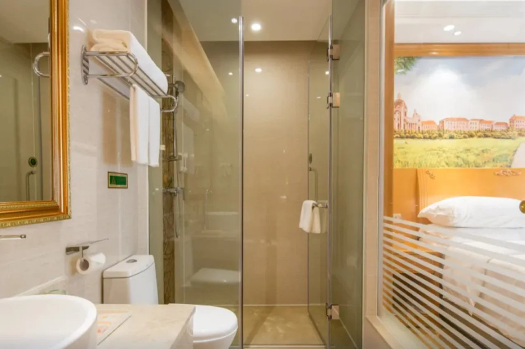 Vienna Hotel (Guangzhou Zengcheng Wanda Plaza Metro Station Branch)