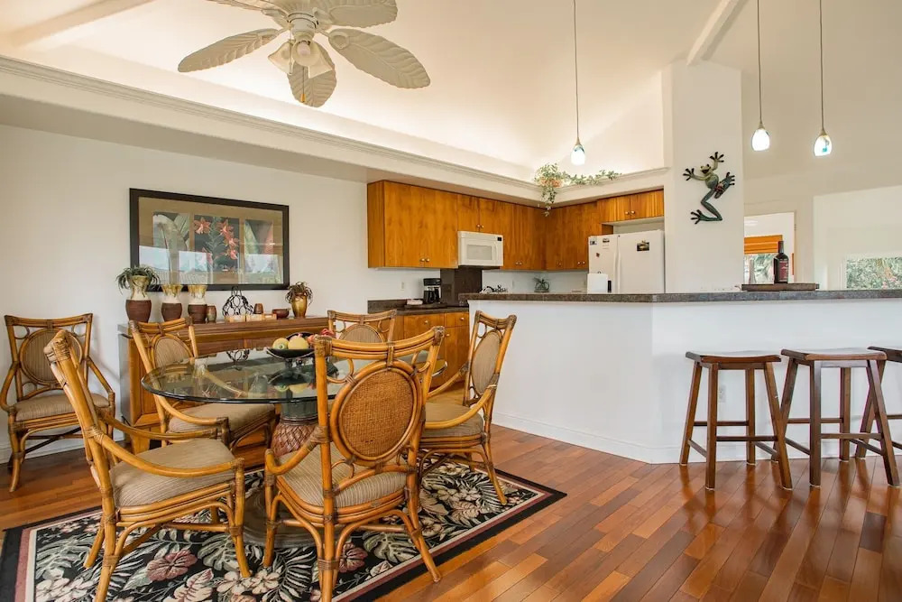 Villas of Kamalii 56 condo