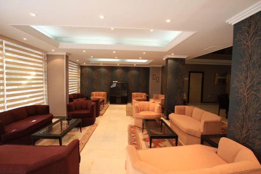 Myra Hotel