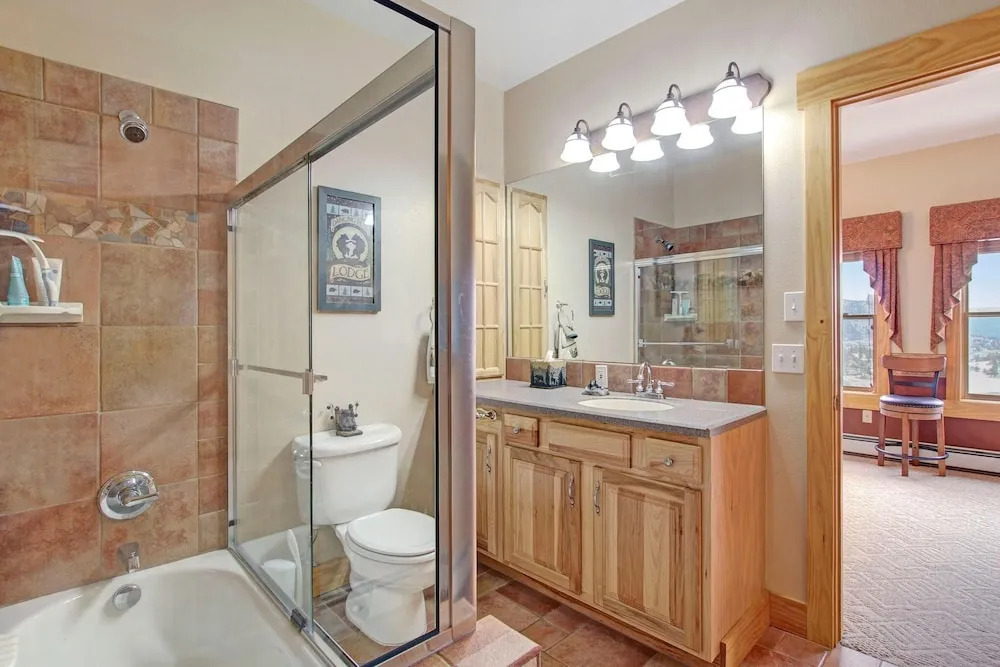 Mount Richthofen S3 3 Bedroom Condo