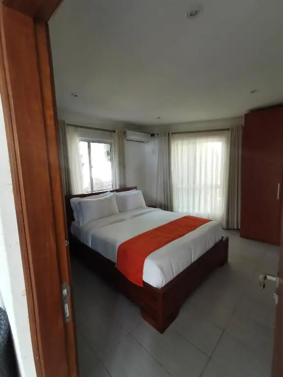Searenity Beach Villa