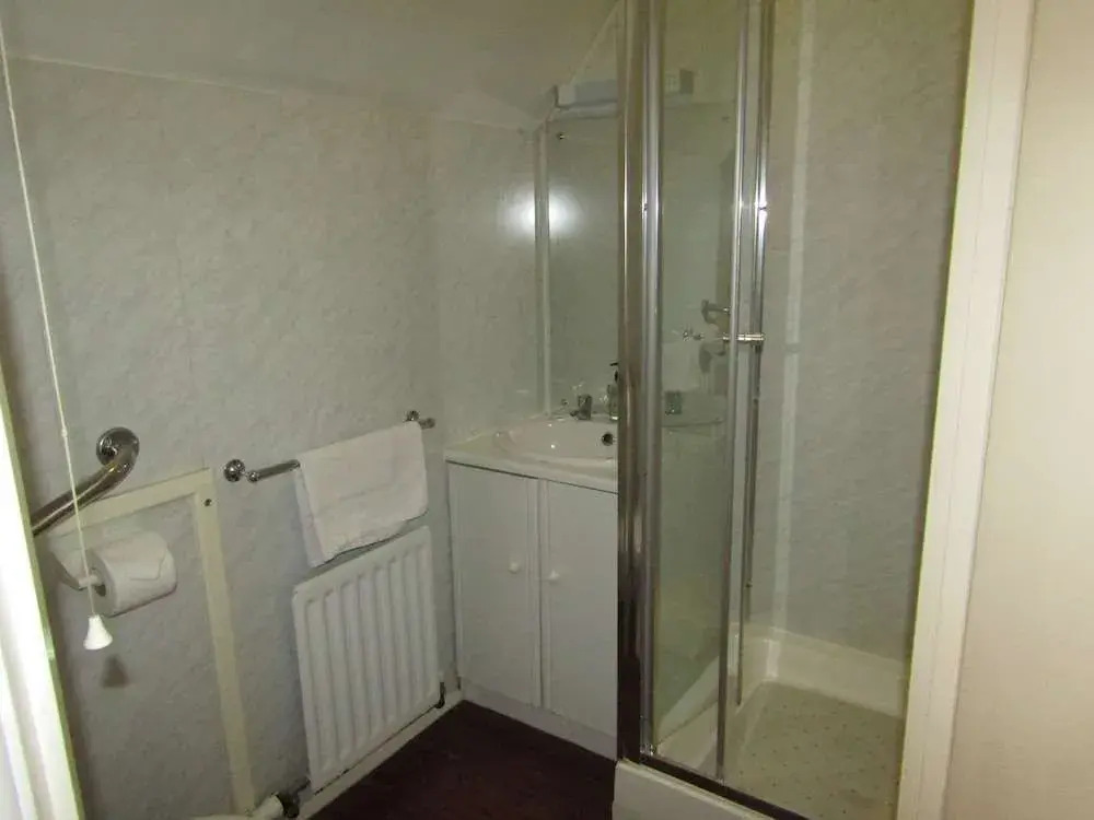 Hunters Lodge Hotel