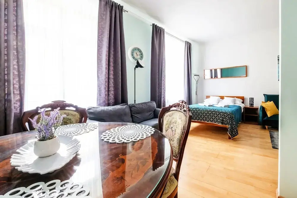 Luxury European Apartment