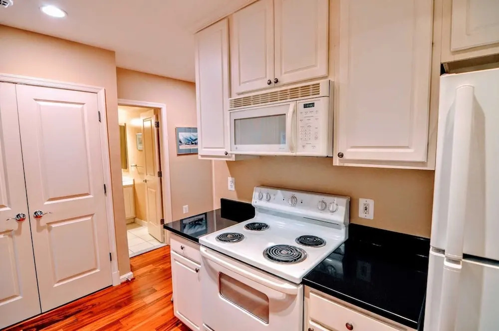 228 7th St Ne 2 Bedroom Apts