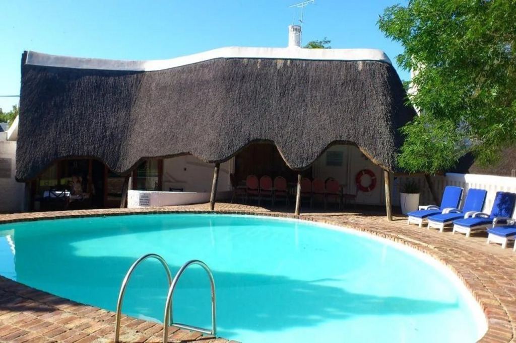 Protea Hotel by Marriott Oudtshoorn Riempie Estate