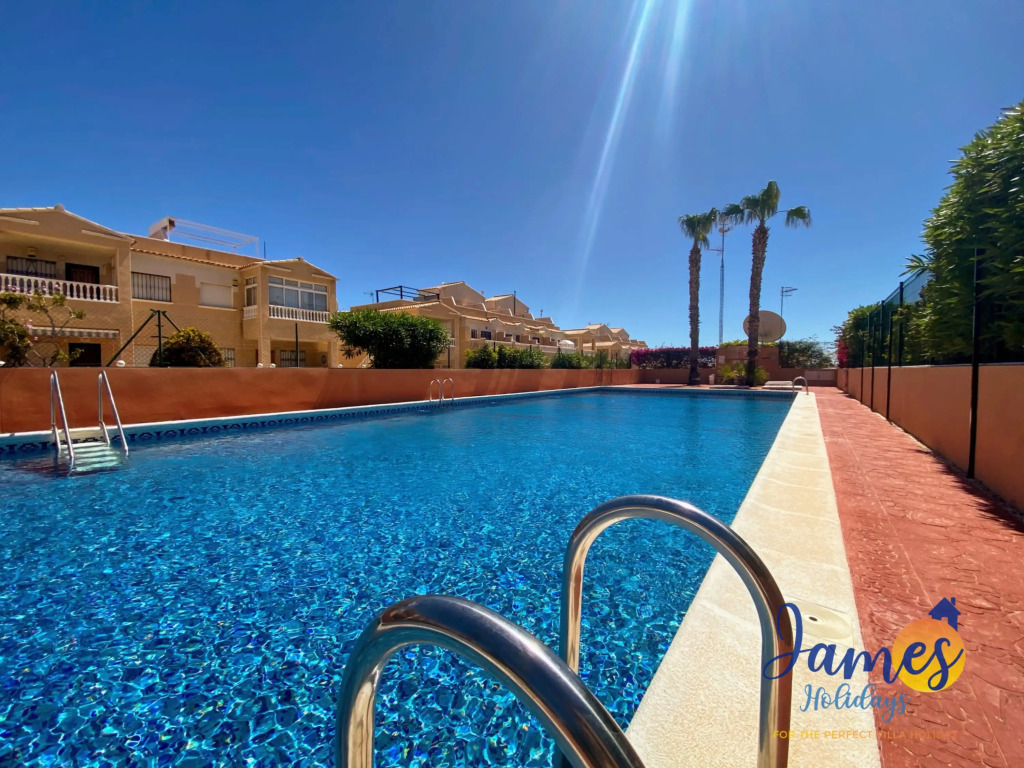 Lovely ground floor apt in La Cinuelica R2 l188