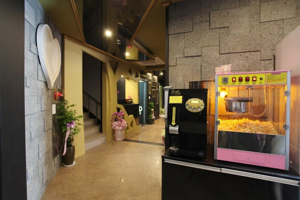 Soo Hotel