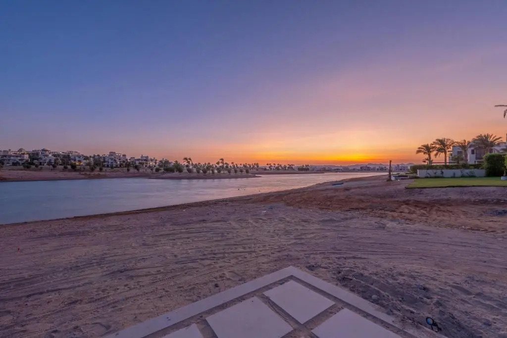 Joubal Lagoon II 4-Bedroom Villa with Private Pool & Lagoon Views