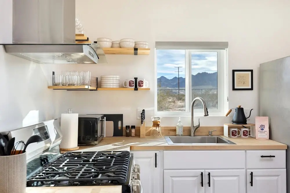 Mojave Ranch - Hot Tub, Fire Pit, Dark Skies And Desert Views! 2 Bedroom Home by RedAwning