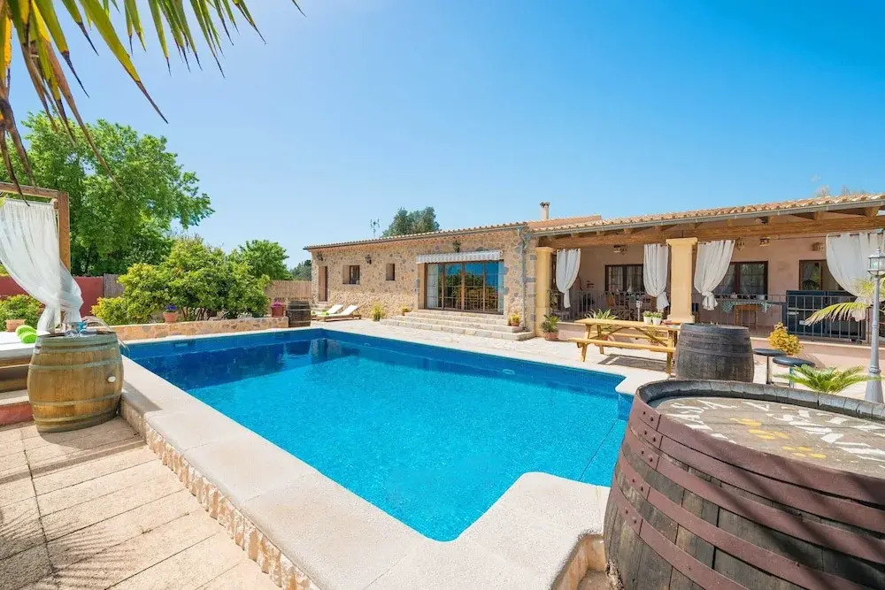 - House In
