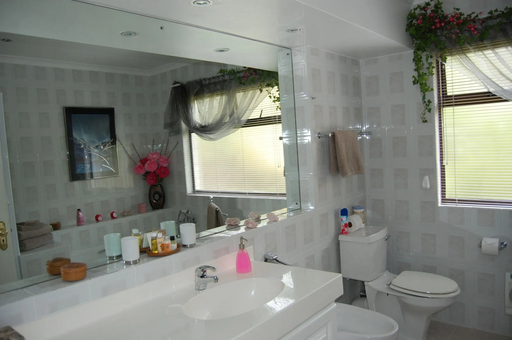 Easy Five Guest House