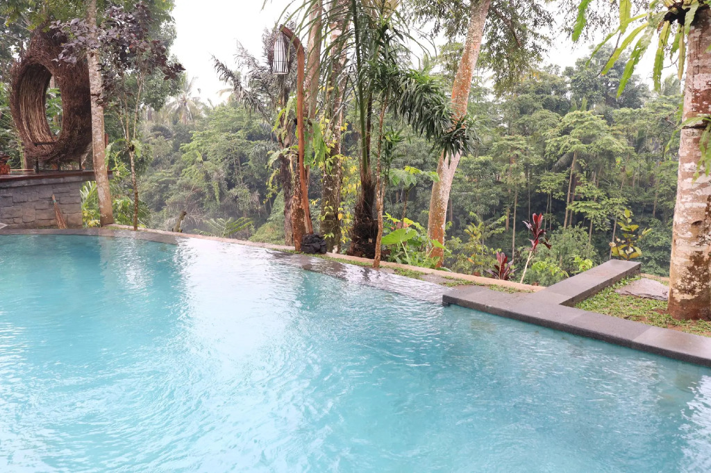 Mirah Guest House