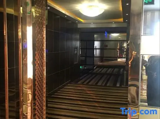 Shengjia Business Hotel