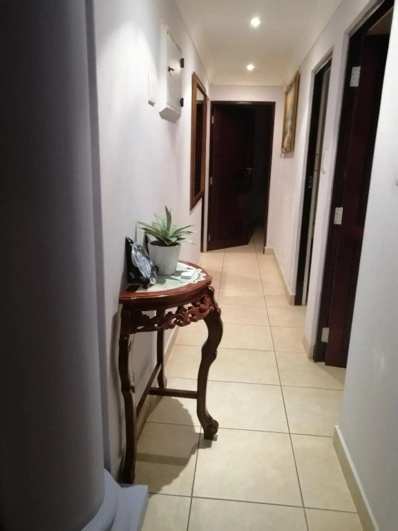 norizana's apartment