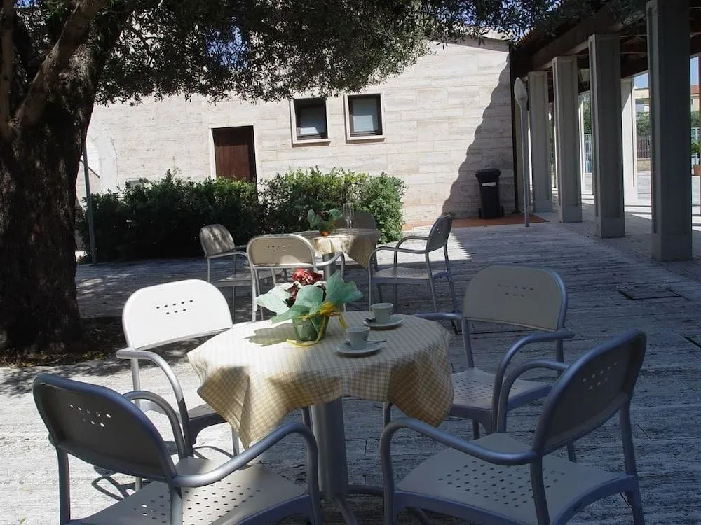 Guesthouse Il ritrovo di Parmenide - Elea Congressi Scarl