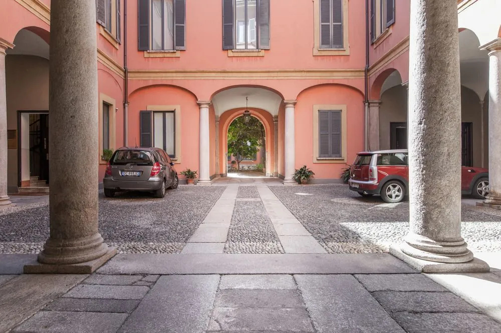 easyhomes - San Babila Monforte