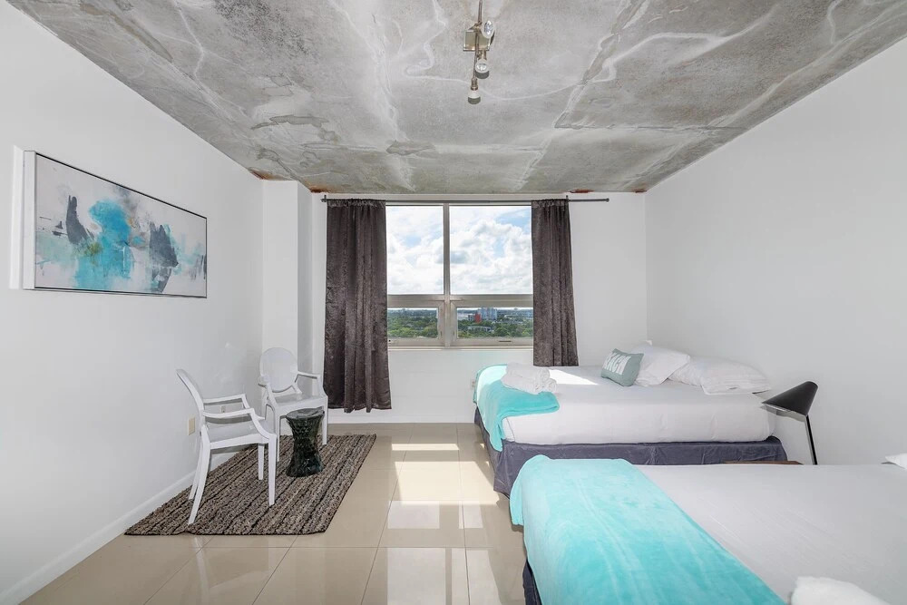 Miami World Rental - Midtown 1106