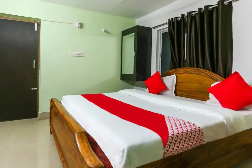 Hotel O Sai Sadanand Residency