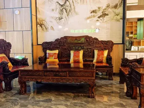 GreenTree Inn Hotel (Beitun Guangmei Building Materials City Shop)