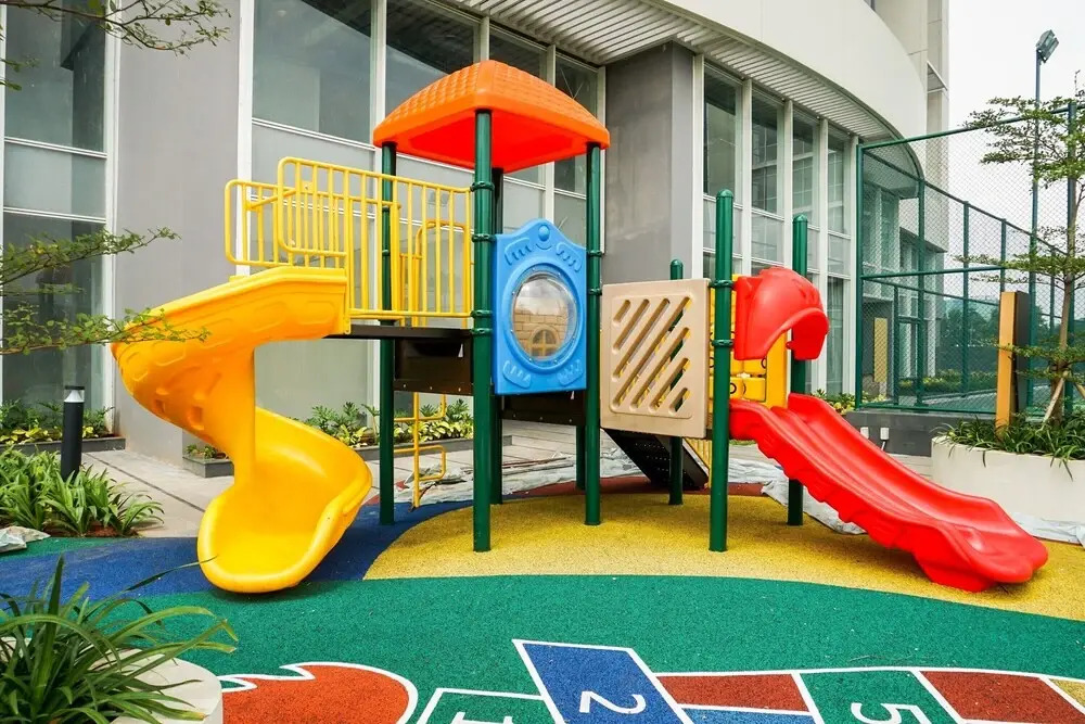 Best Location 1BR Apartment at Ciputra International
