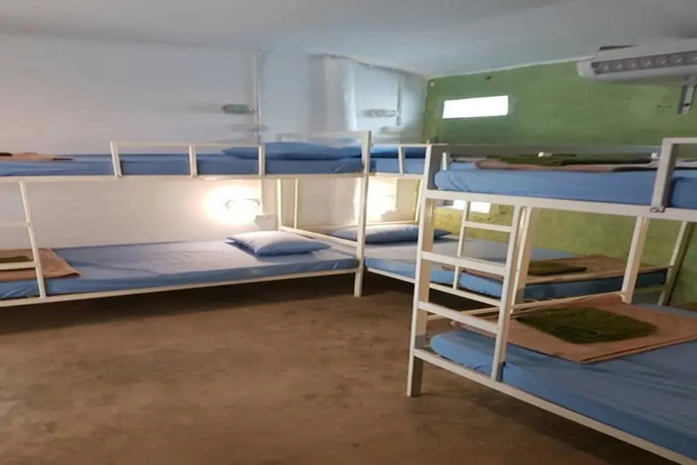 Shut Eye Party Hostel - Adults Only