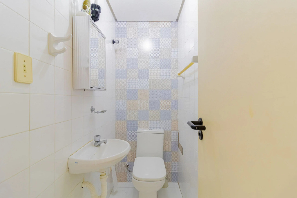 Gb81 Apartamento Duplex 2/4 A 50m Da Praia   Guarajuba