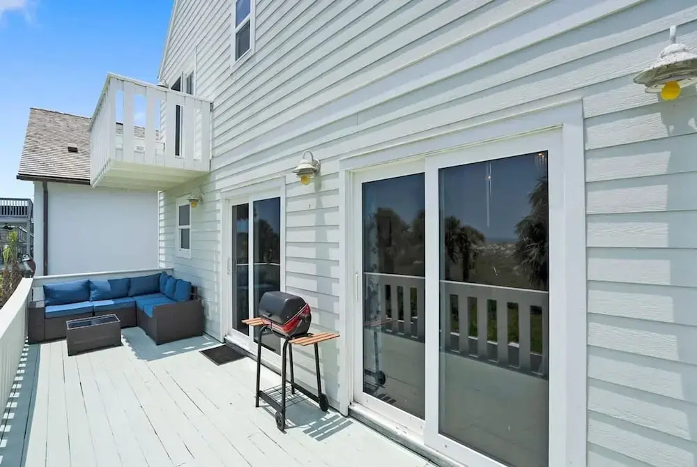 Oceanfront in St Aug Beach Patio BBQ Smart TVs