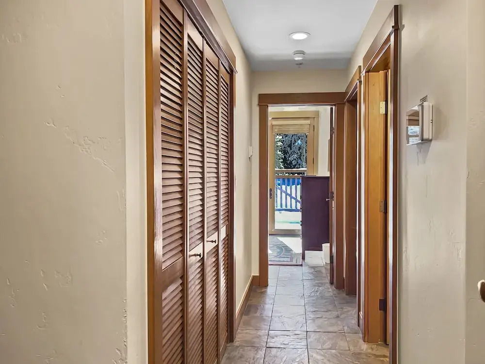 Union Creek Townhome 164d New Listing! 4 Bedroom Townhouse