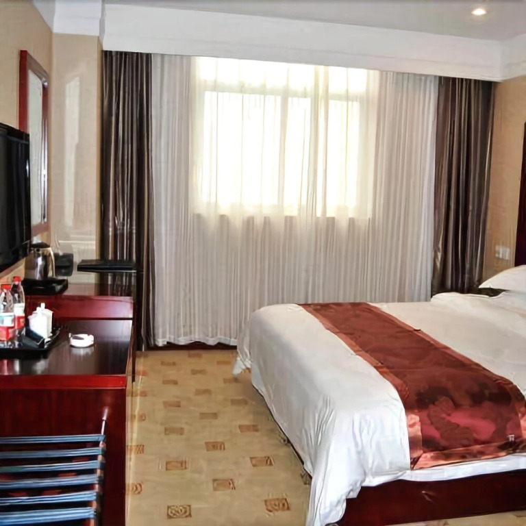Oscar Holiday Hotel