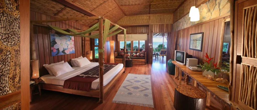 Coral Bay Resort