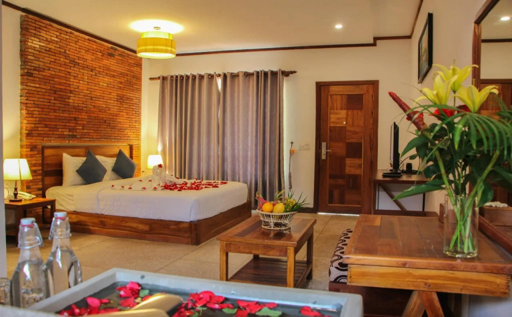 Rain Sey Angkor Art and Home