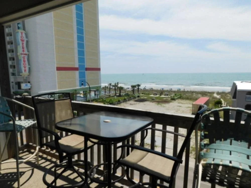 Ocean Terrace C3 2 Br Condo By Redawning