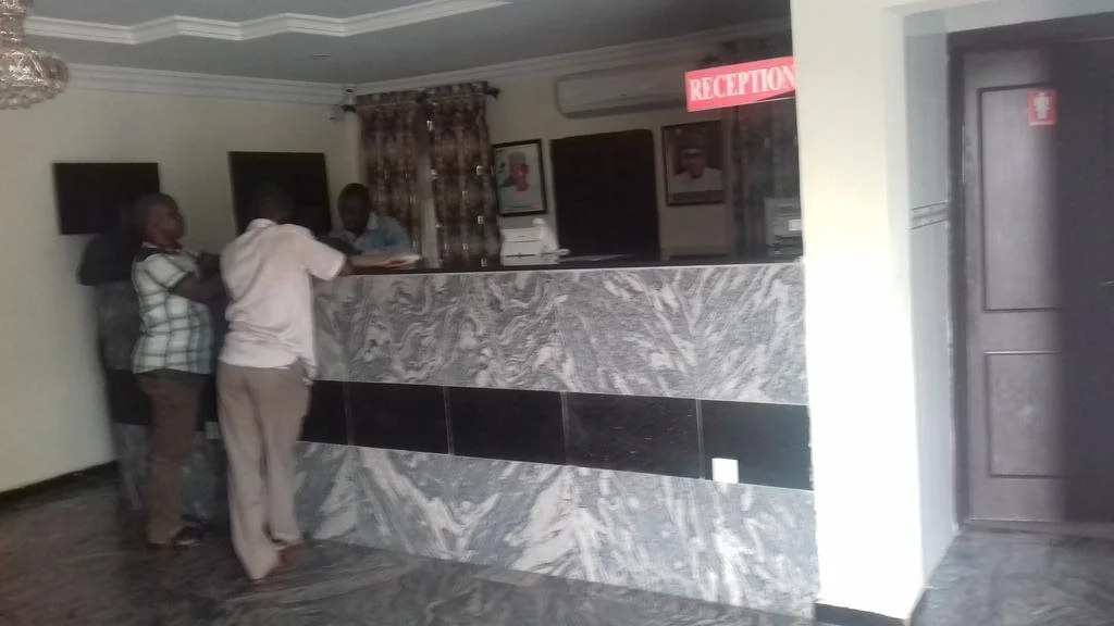 Ralmeton Hotel