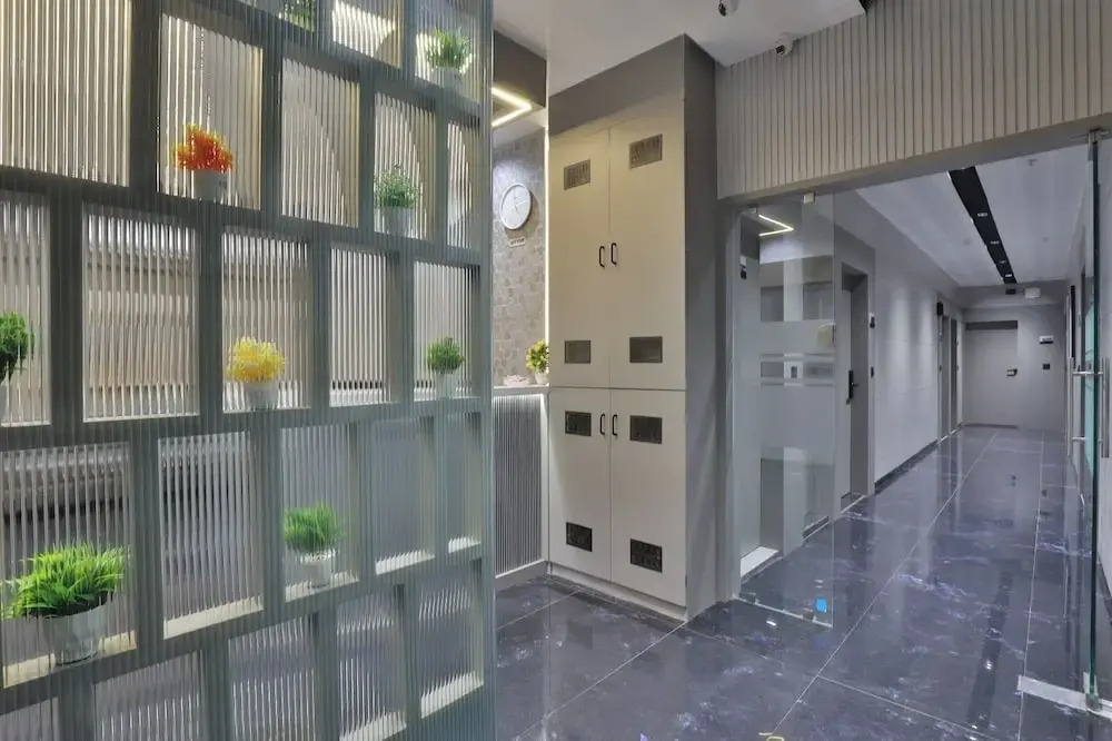 Hotel Legacy