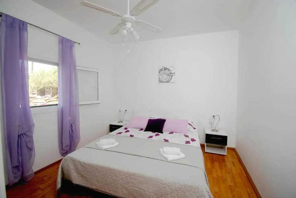 Holiday Home Roza with Whirlpool by Villas Guide