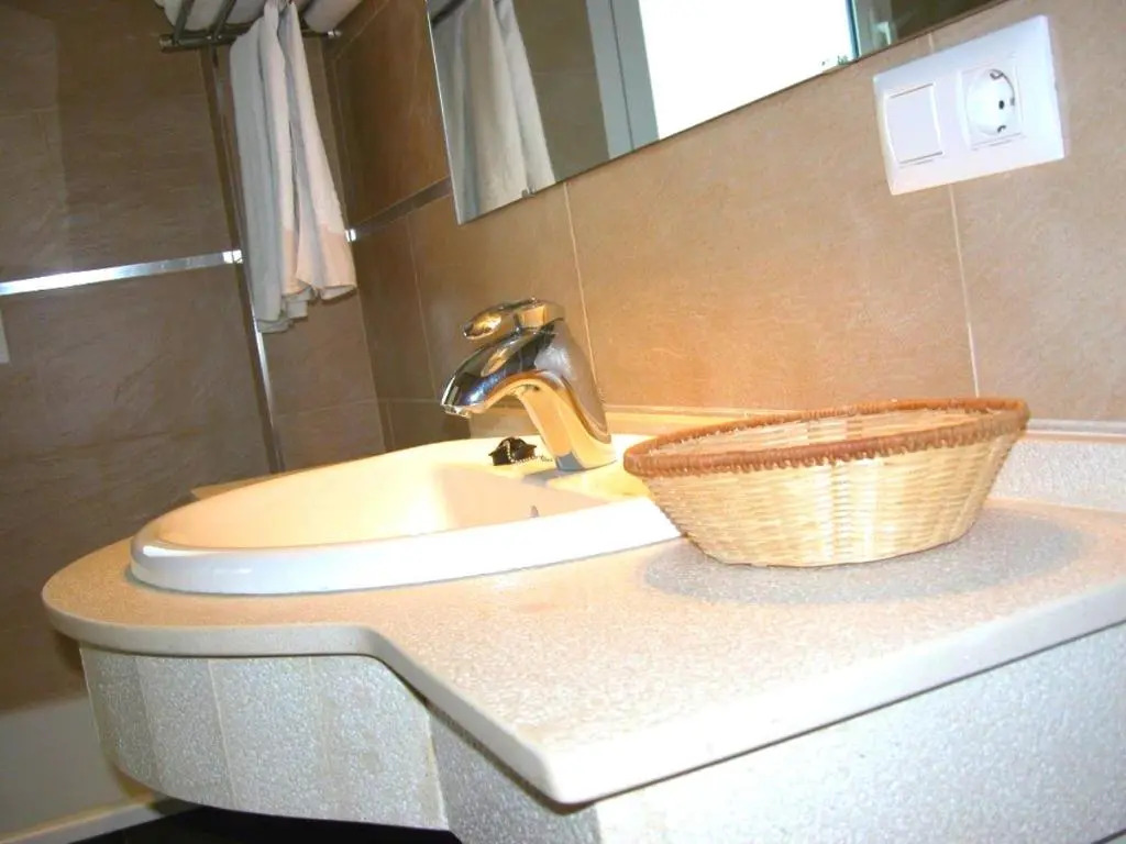 Apartamentos Guga RTA A CA 00267 AT Edif Complejo 2 Llaves Playa