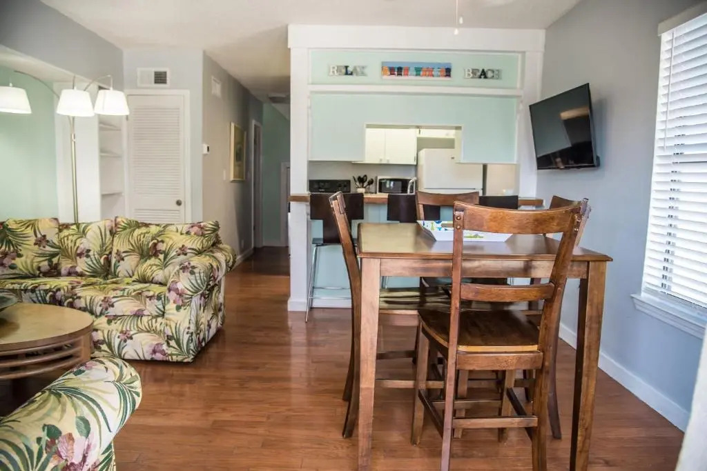 Direct Gulf Views with Deeded Beach Access (#17) - Sleeps 7