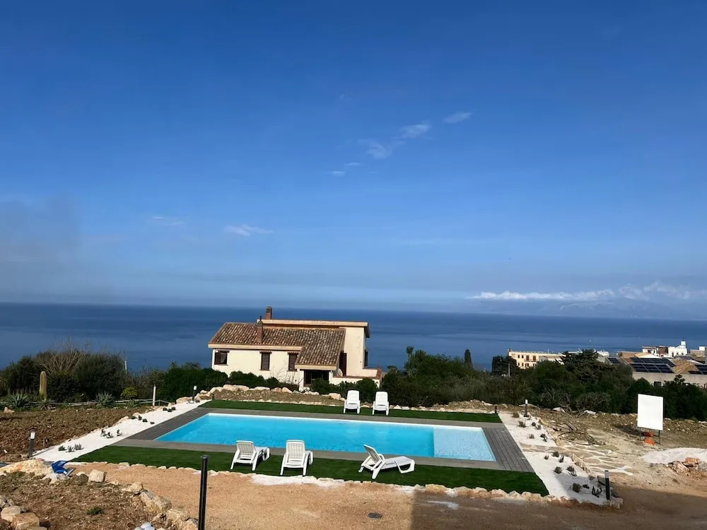 La Veranda Sul Mare Apartment 2 Km From the Zingaro Nature Reserve