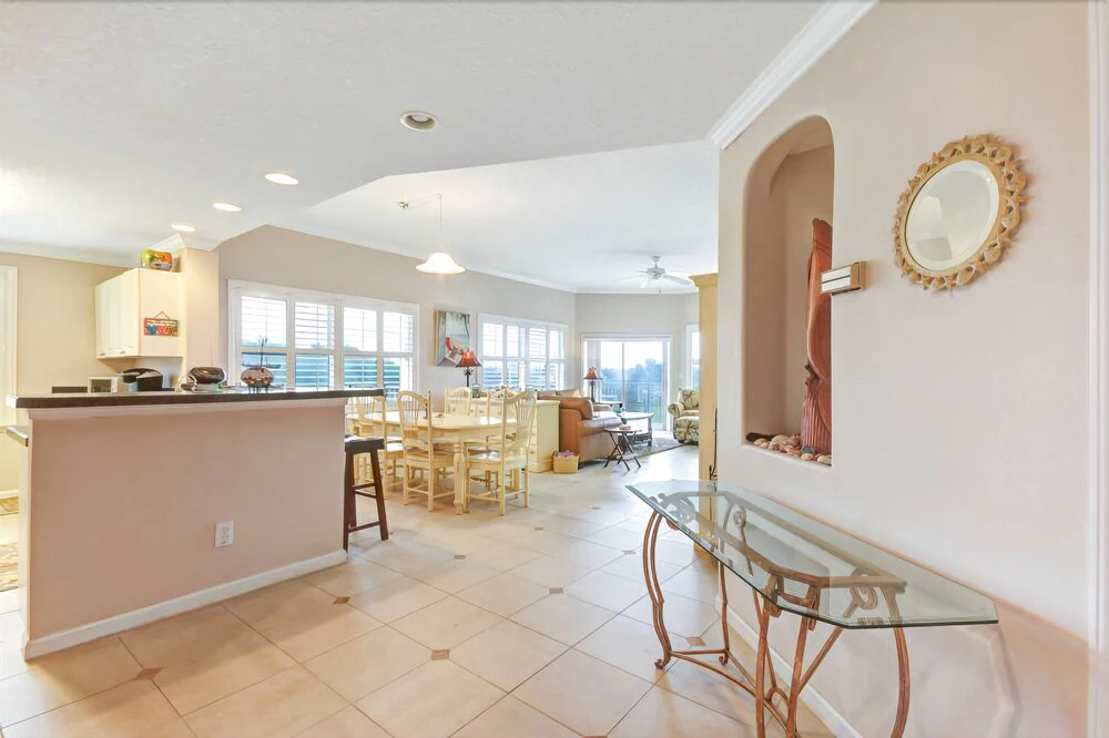 Ocean Park - 3 Br Condo