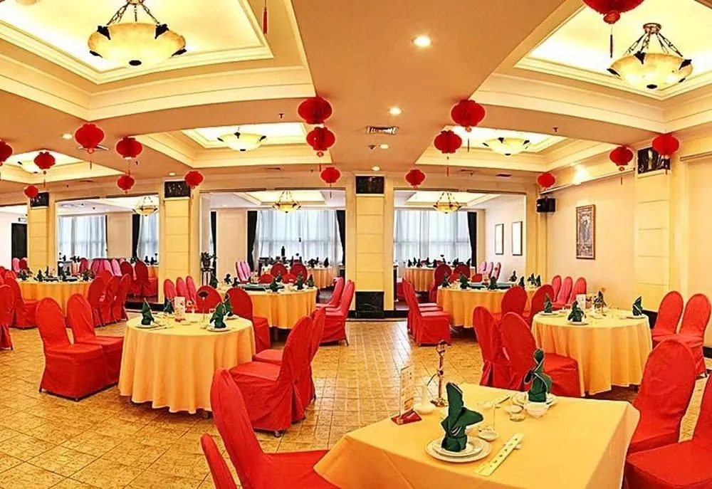 Jinlun Hotel