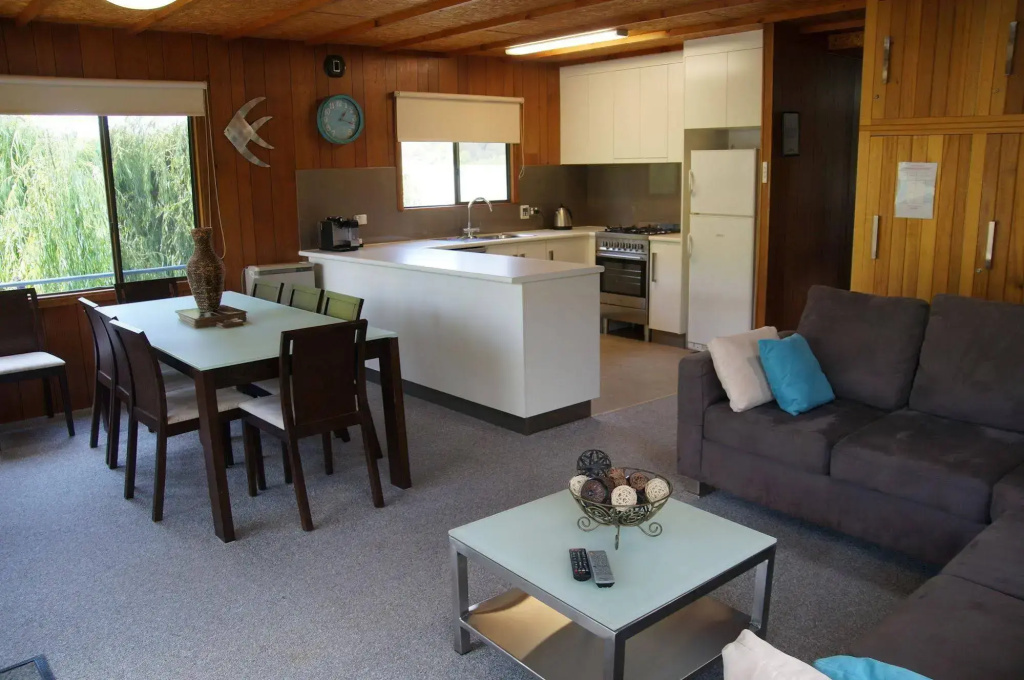 Renmark River Villas and Boats & Bedzzz