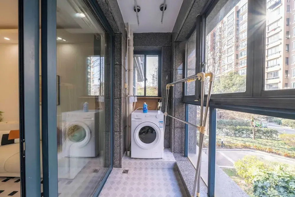 Tyms Tianshan 2BR Residence near Metro