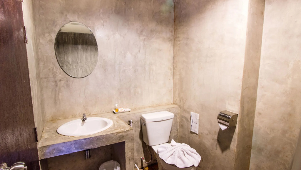 B2 Mahidol Boutique & Budget Hotel